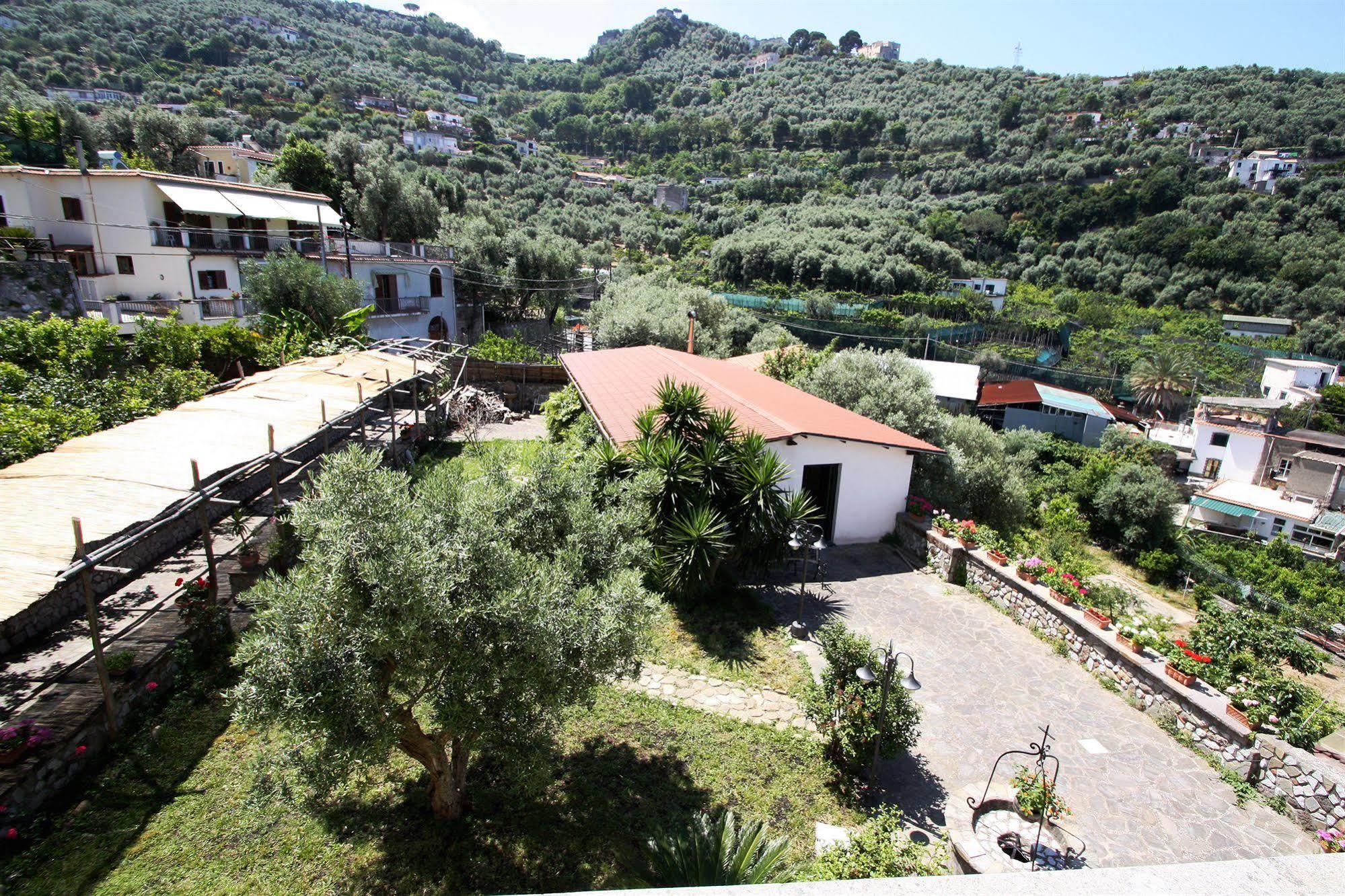 مبيت وإفطار ماسّا لوبْرينسِ San Francesco Relais المظهر الخارجي الصورة