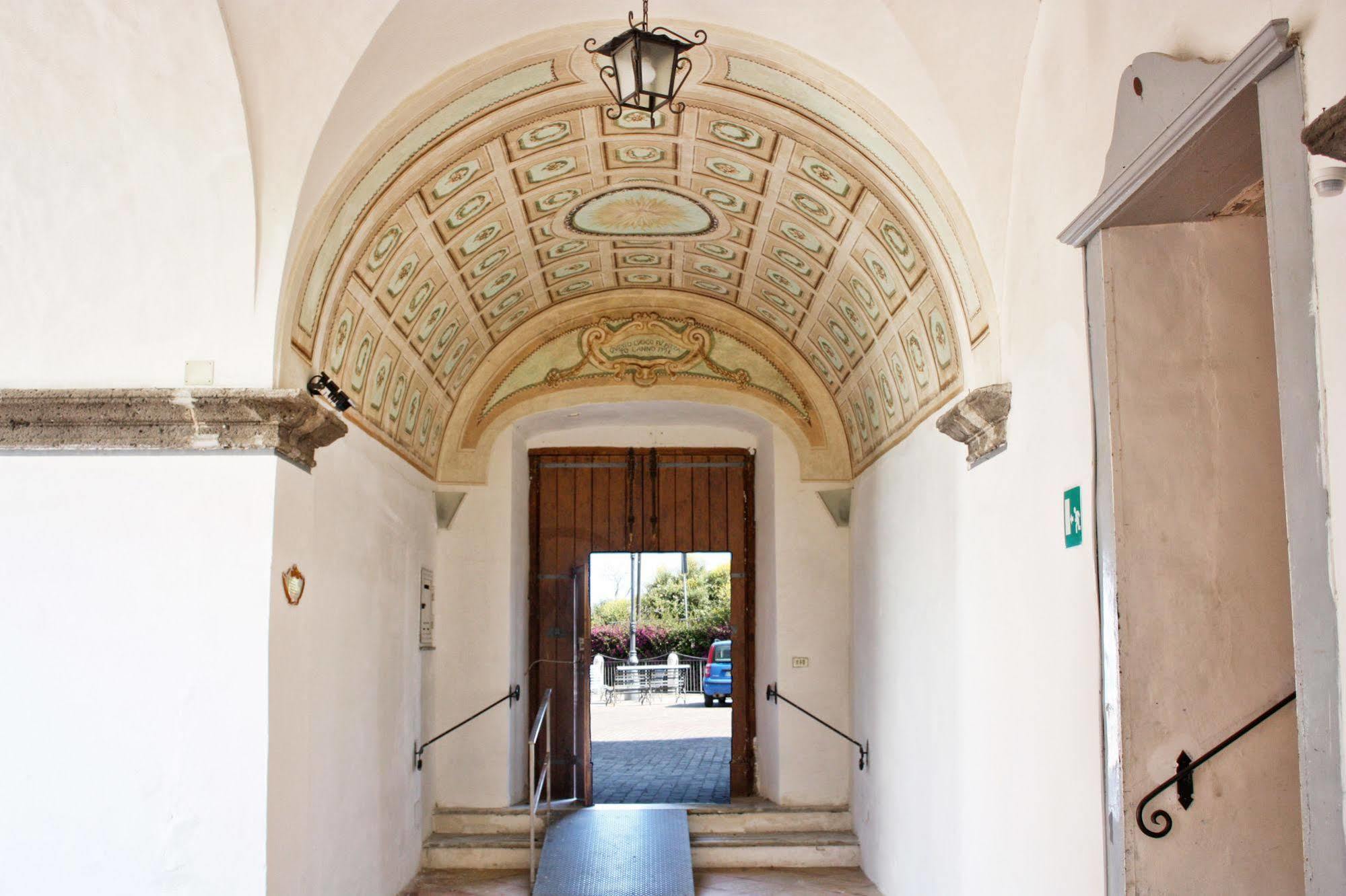 مبيت وإفطار ماسّا لوبْرينسِ San Francesco Relais المظهر الخارجي الصورة